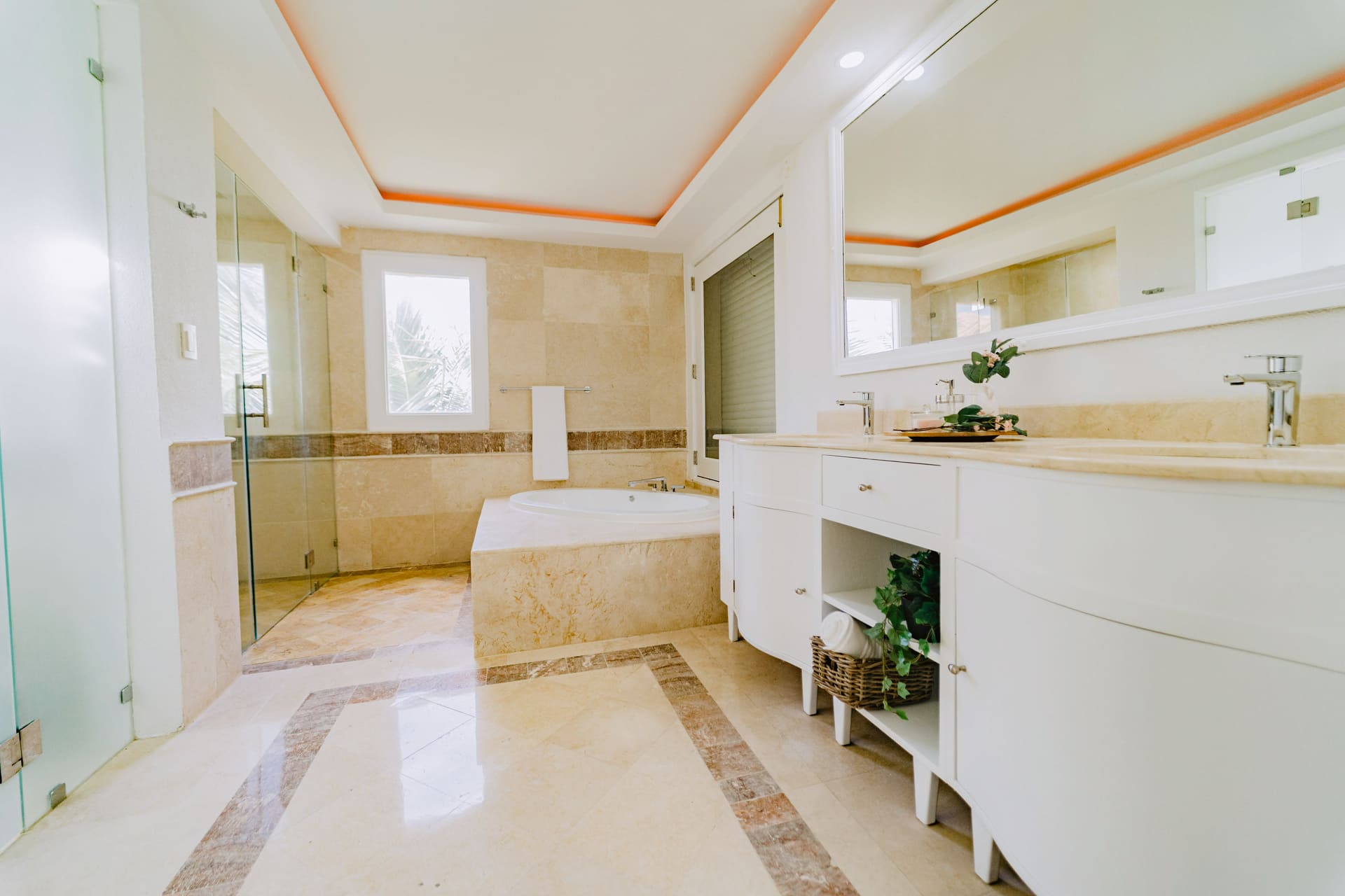 9 PENTHOUSE GOLDEN BEAR LODGE